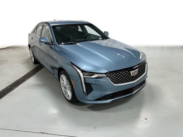 2024 Cadillac CT4