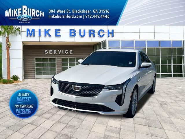 2024 Cadillac CT4 Premium Luxury