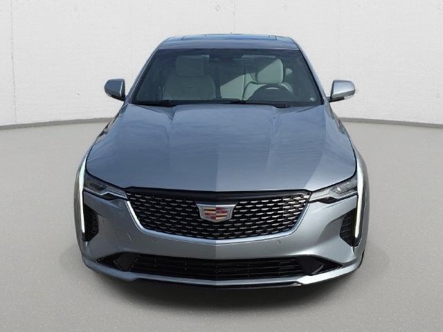 2023 Cadillac CT4