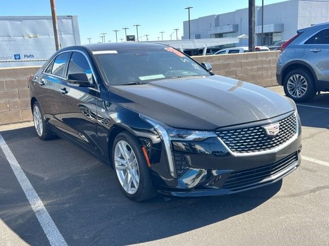 2024 Cadillac CT4
