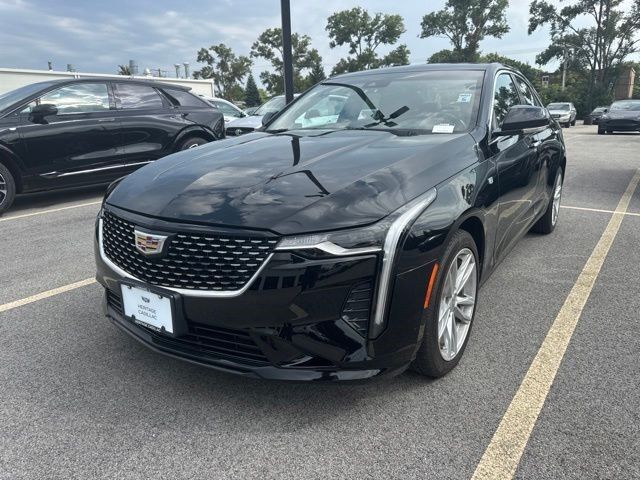2023 Cadillac CT4 — photo 1 of 4