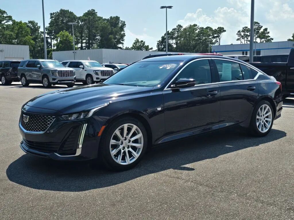 2021 Cadillac CT5 Luxury — photo 1 of 26