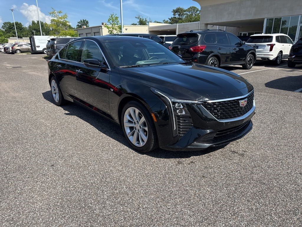 2025 Cadillac CT5 — photo 1 of 4