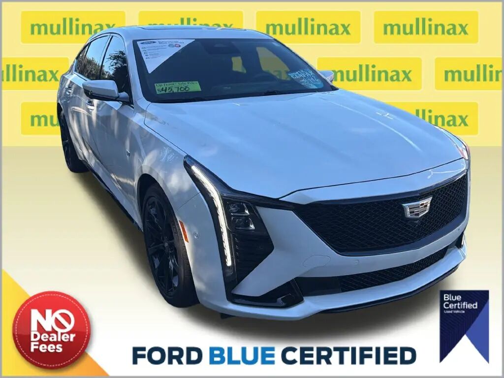 2025 Cadillac CT5 Sport — photo 1 of 10
