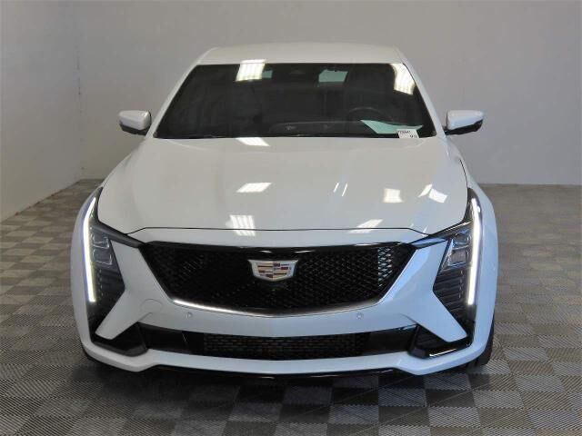2025 Cadillac CT5 Sport