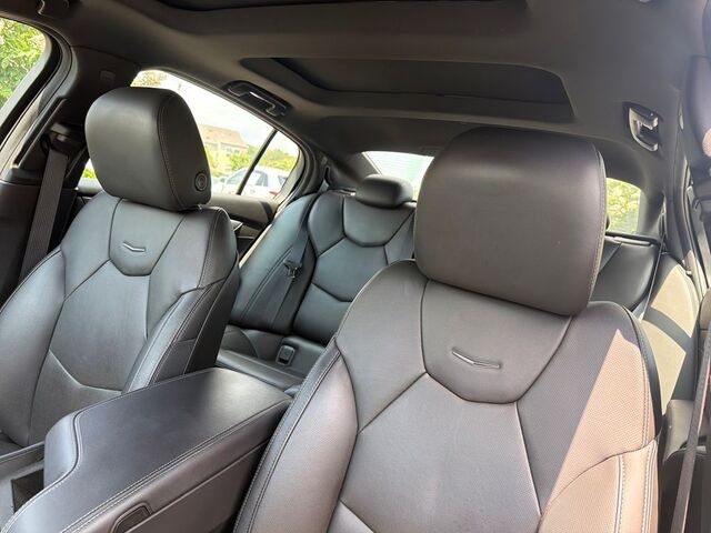 2025 Cadillac CT5 — photo 1 of 6