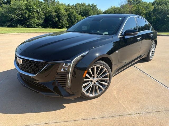 2025 Cadillac CT5 — photo 1 of 7