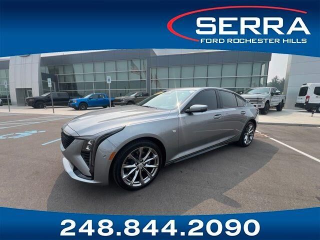 2025 Cadillac CT5 Sport