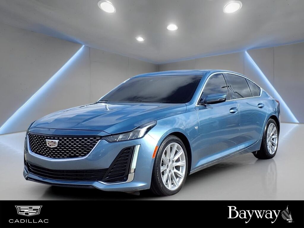2024 Cadillac CT5 — photo 1 of 6