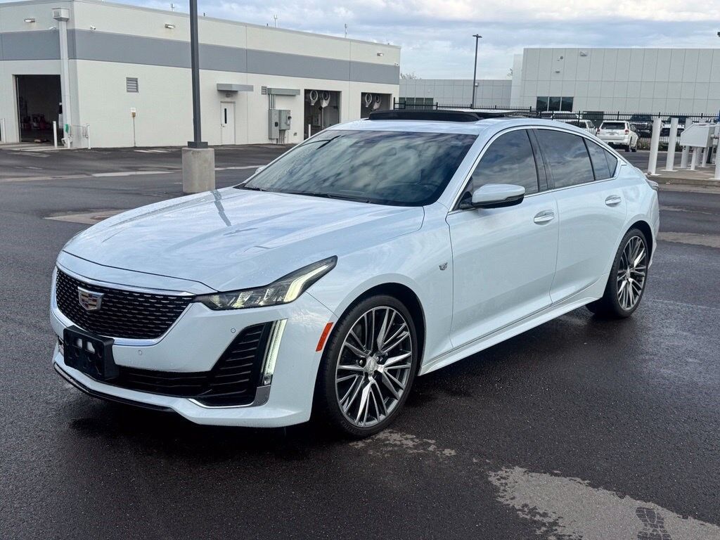 2022 Cadillac CT5 — photo 1 of 7