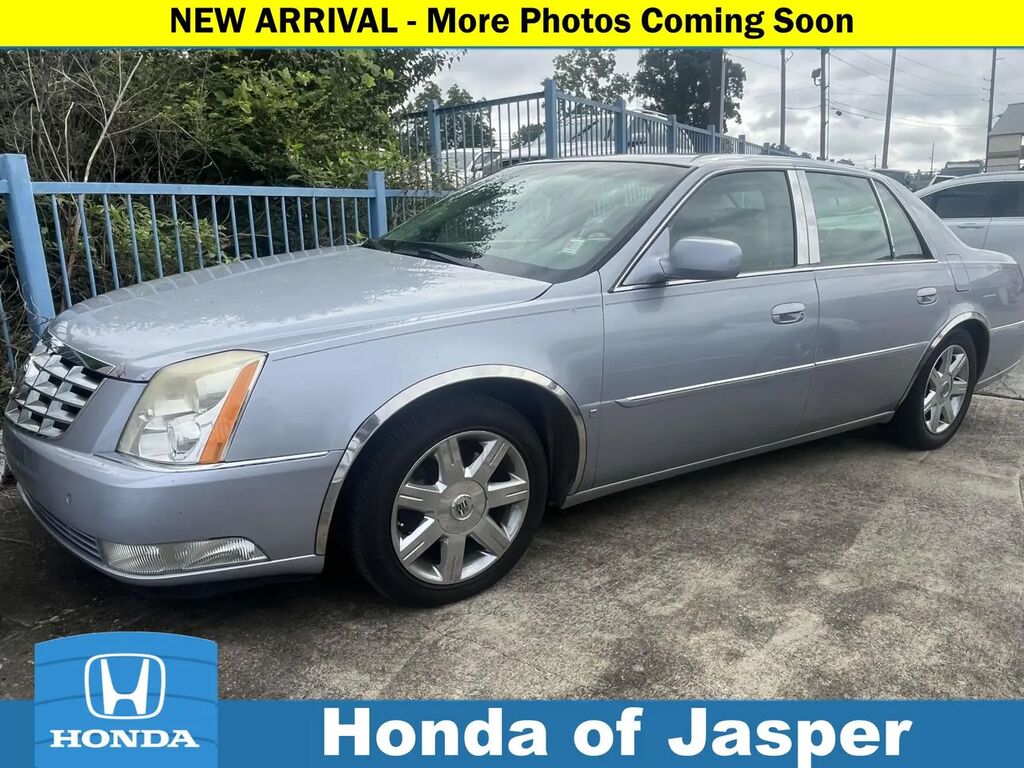 2006 Cadillac DTS Luxury I — photo 1 of 4