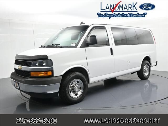 2018 Chevrolet Express LT 3500 — photo 1 of 14