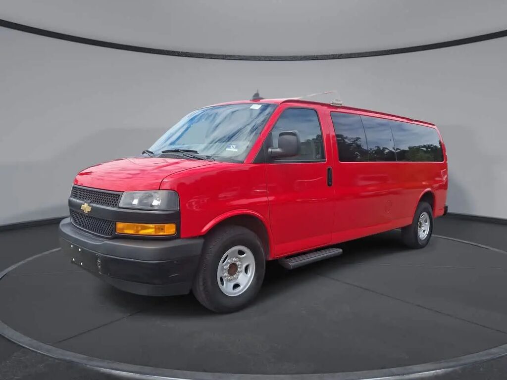 2019 Chevrolet Express LS 3500 — photo 1 of 13