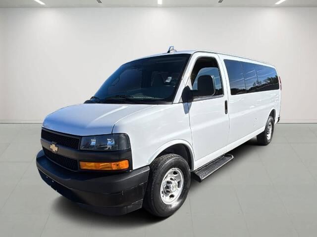 2023 Chevrolet Express LS 3500
