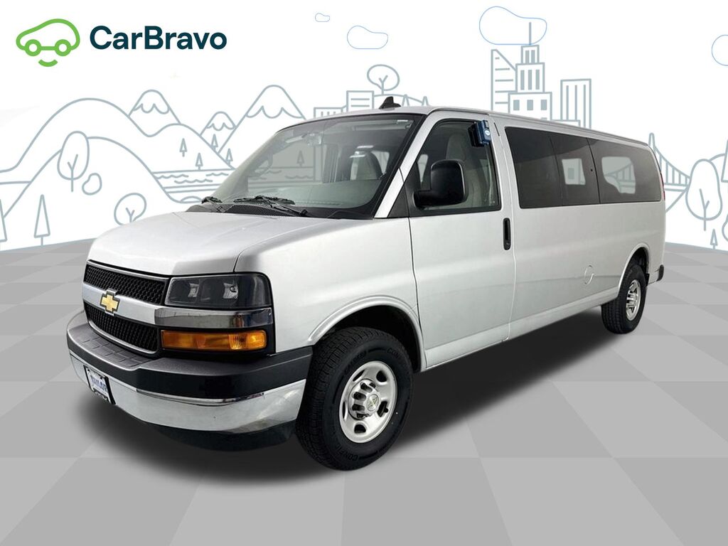 2023 Chevrolet Express Passenger 1LS — photo 1 of 6