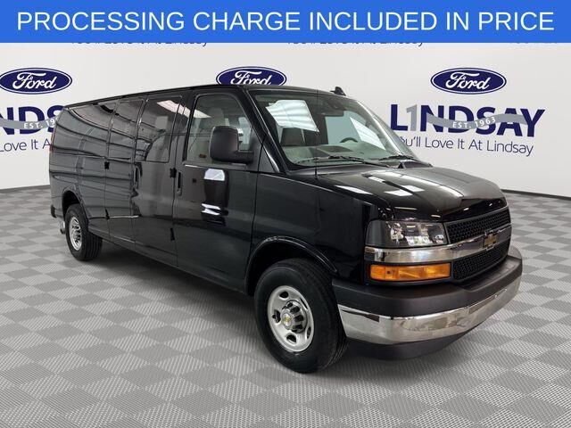 2025 Chevrolet Express LT 3500
