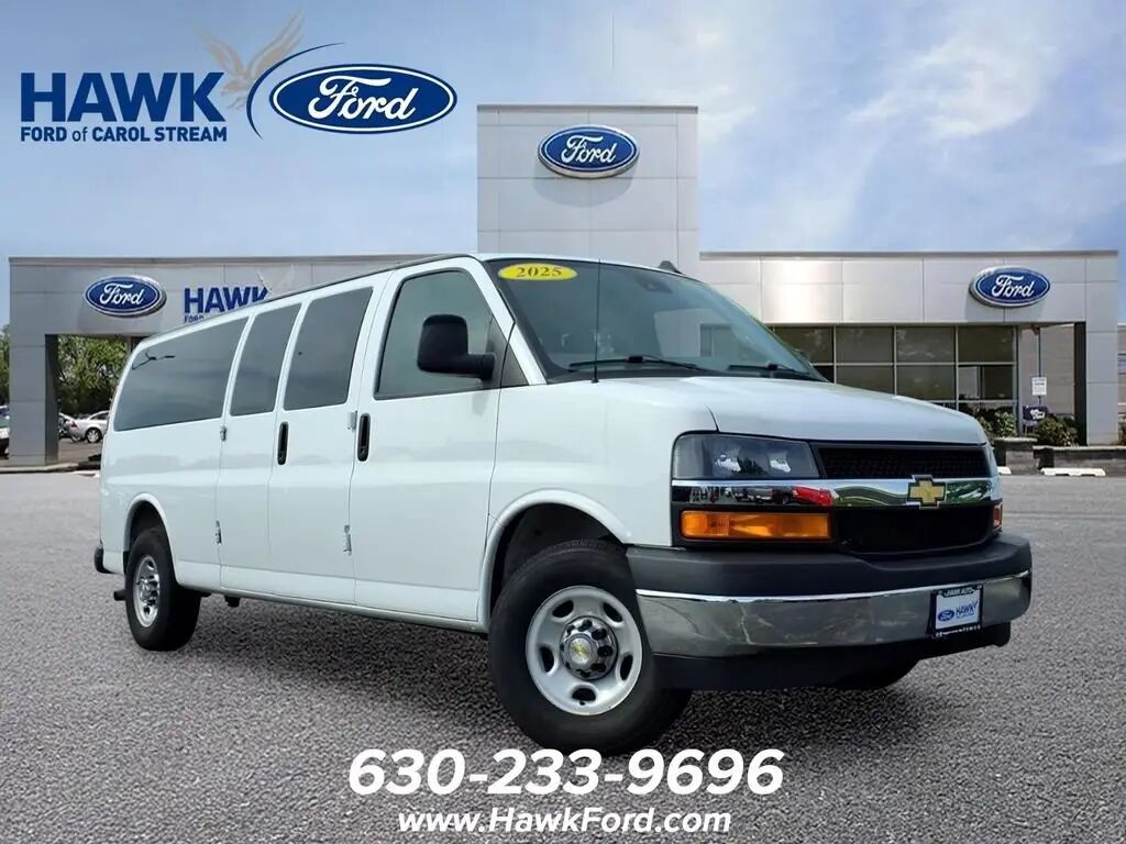 2025 Chevrolet Express LT 3500 — photo 1 of 199