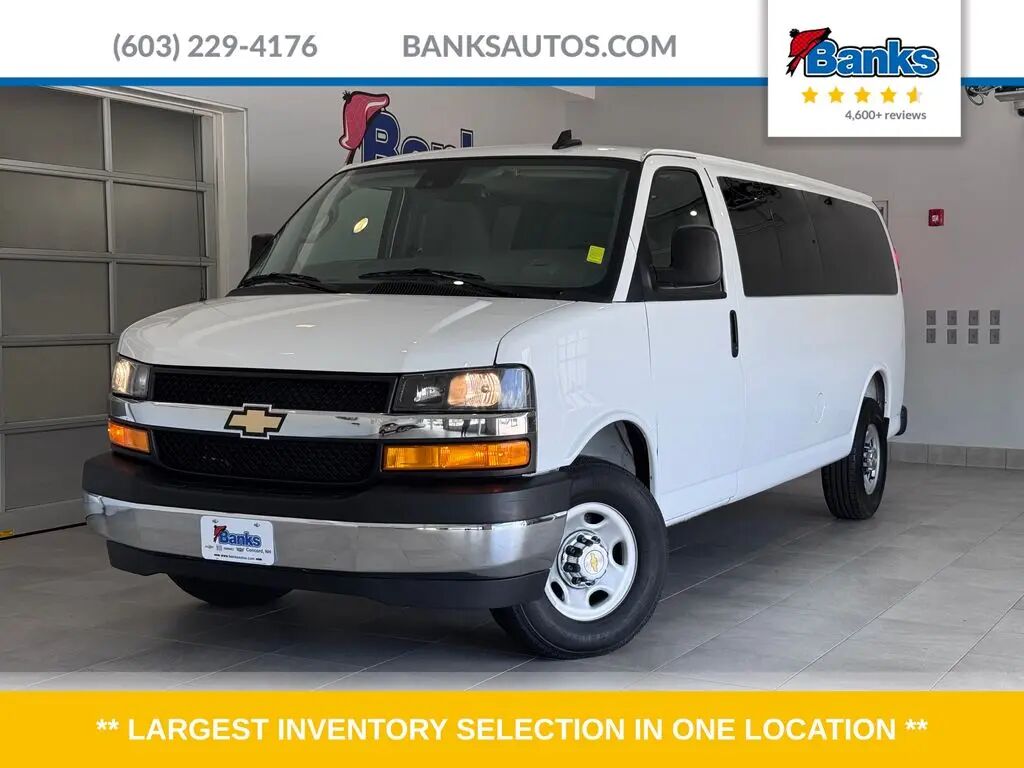 2025 Chevrolet Express LT 3500 — photo 1 of 13