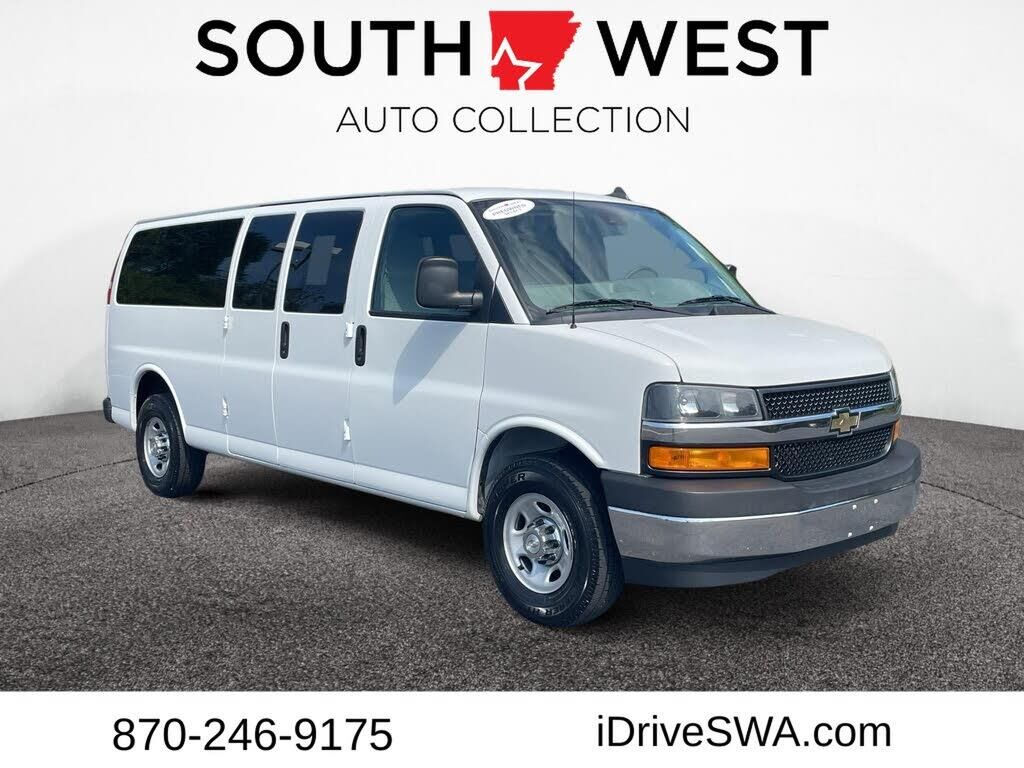 2021 Chevrolet Express LT 3500 — photo 1 of 1