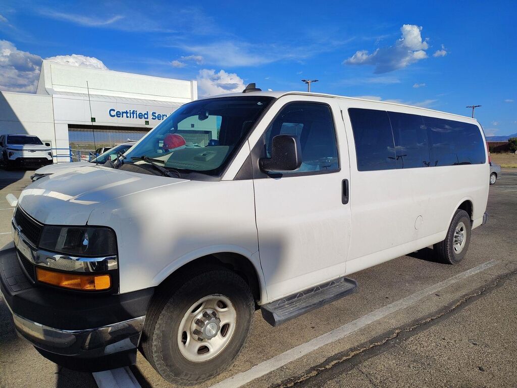 2019 Chevrolet Express LT 3500 — photo 1 of 8