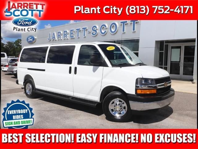 2025 Chevrolet Express LT 3500
