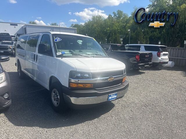 2024 Chevrolet Express Passenger LT