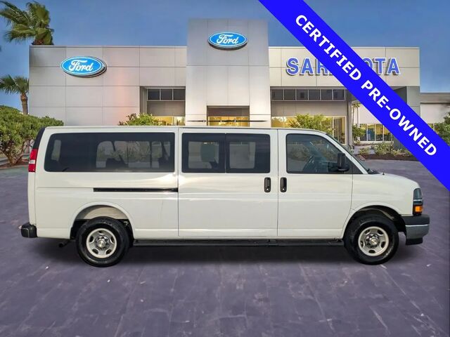 2025 Chevrolet Express LT 3500