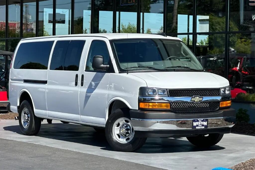 2024 Chevrolet Express LT 3500 — photo 1 of 13
