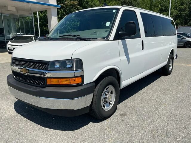 2024 Chevrolet Express LT 3500