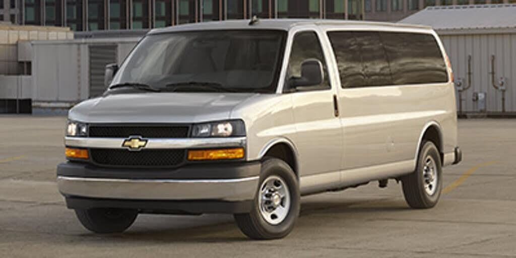 2025 Chevrolet Express LT 3500 — photo 1 of 1