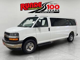 2025 Chevrolet Express Passenger LT