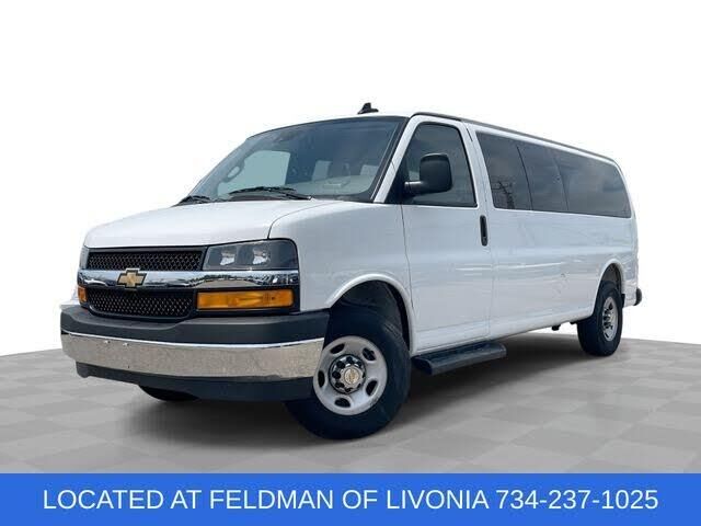 2025 Chevrolet Express LT 3500 — photo 1 of 1
