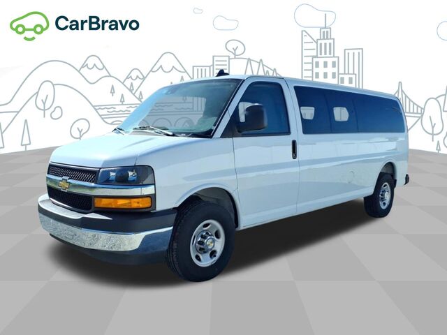 2025 Chevrolet Express Passenger 1LT