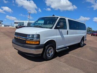 2025 Chevrolet Express LT 3500