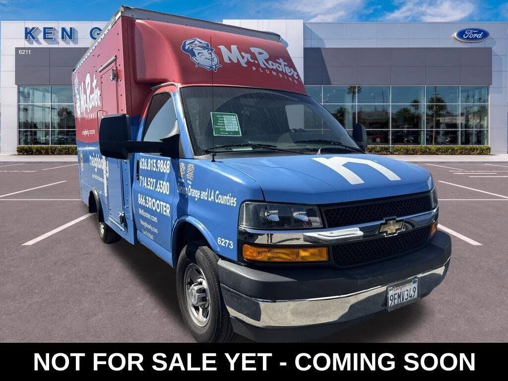 2023 Chevrolet Express 3500 — photo 1 of 1