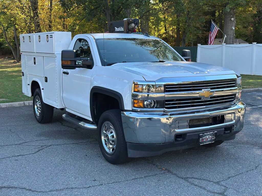 2018 Chevrolet Silverado 2500HD Work Truck — photo 1 of 40