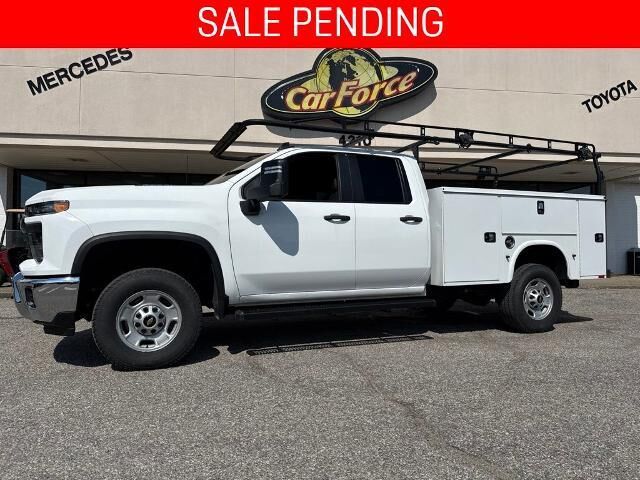 2024 Chevrolet Silverado 2500HD Work Truck — photo 1 of 15