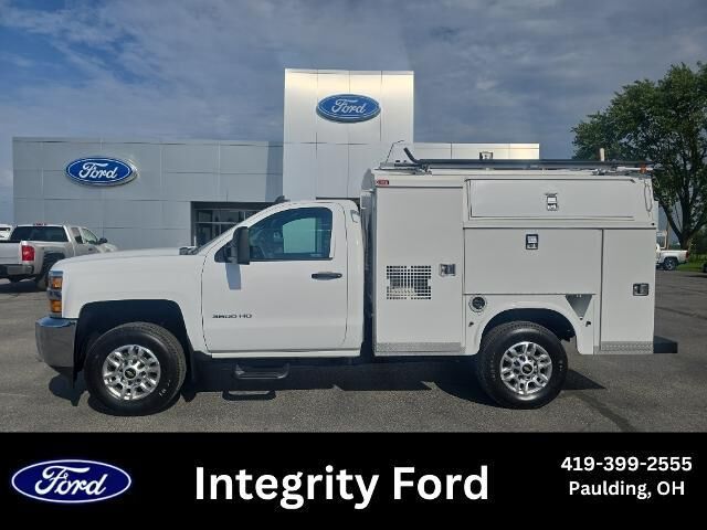 2015 Chevrolet Silverado 3500HD CC Work Truck