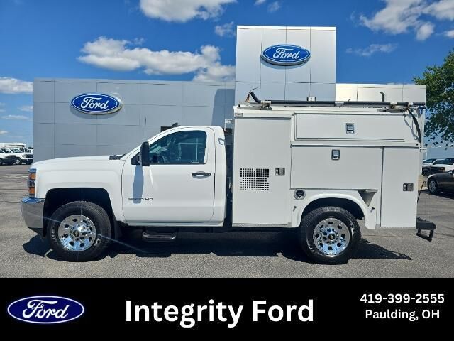 2015 Chevrolet Silverado 3500HD CC Work Truck
