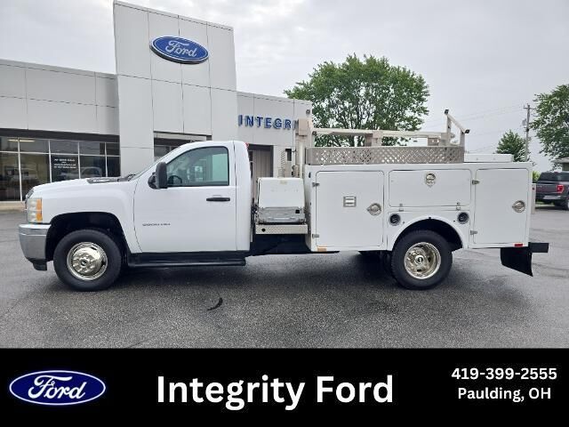 2013 Chevrolet Silverado 3500HD Work Truck — photo 1 of 13