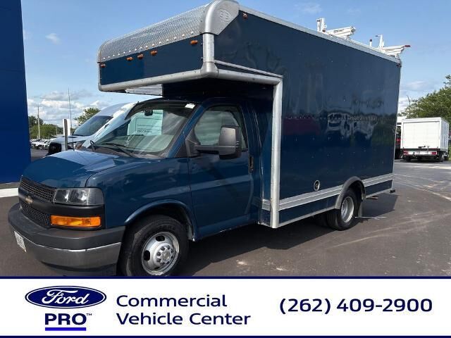 2021 Chevrolet Express 3500 — photo 1 of 13