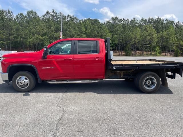 2022 Chevrolet Silverado 3500HD LT — photo 1 of 13