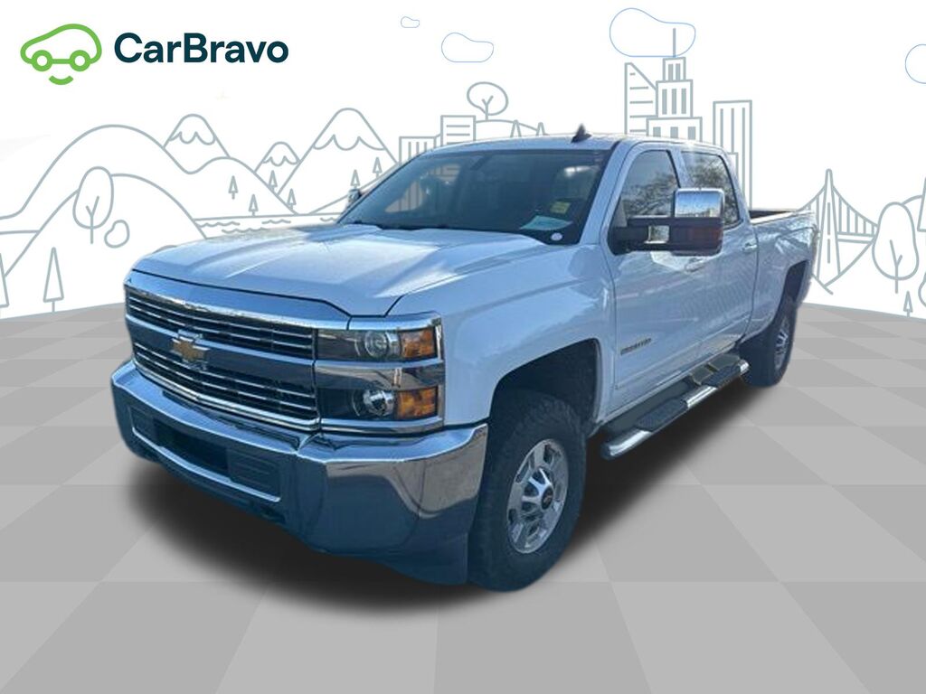 2017 Chevrolet Silverado 2500HD LT — photo 1 of 6