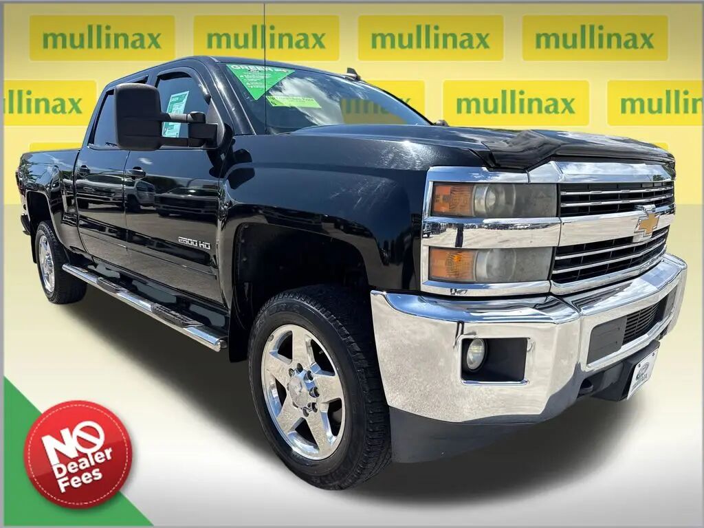 2015 Chevrolet Silverado 2500HD LT — photo 1 of 13