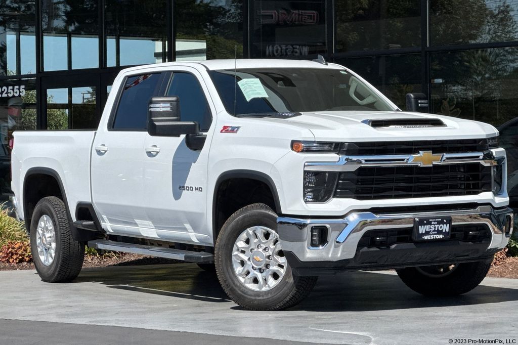 2026 Chevrolet Silverado 2500HD LT — photo 1 of 26