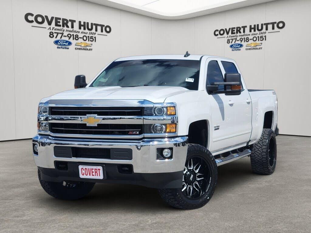 2019 Chevrolet Silverado 2500HD LT — photo 1 of 1