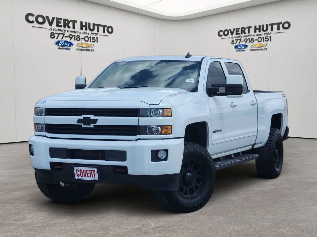 2019 Chevrolet Silverado 2500HD LT — photo 1 of 13