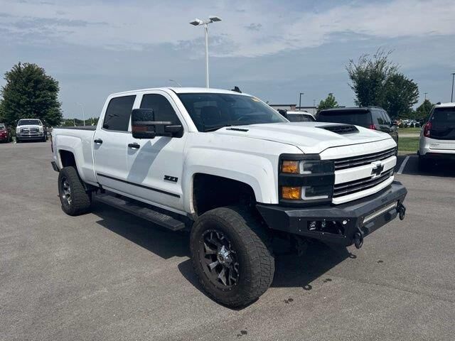2019 Chevrolet Silverado 2500HD LTZ — photo 1 of 25