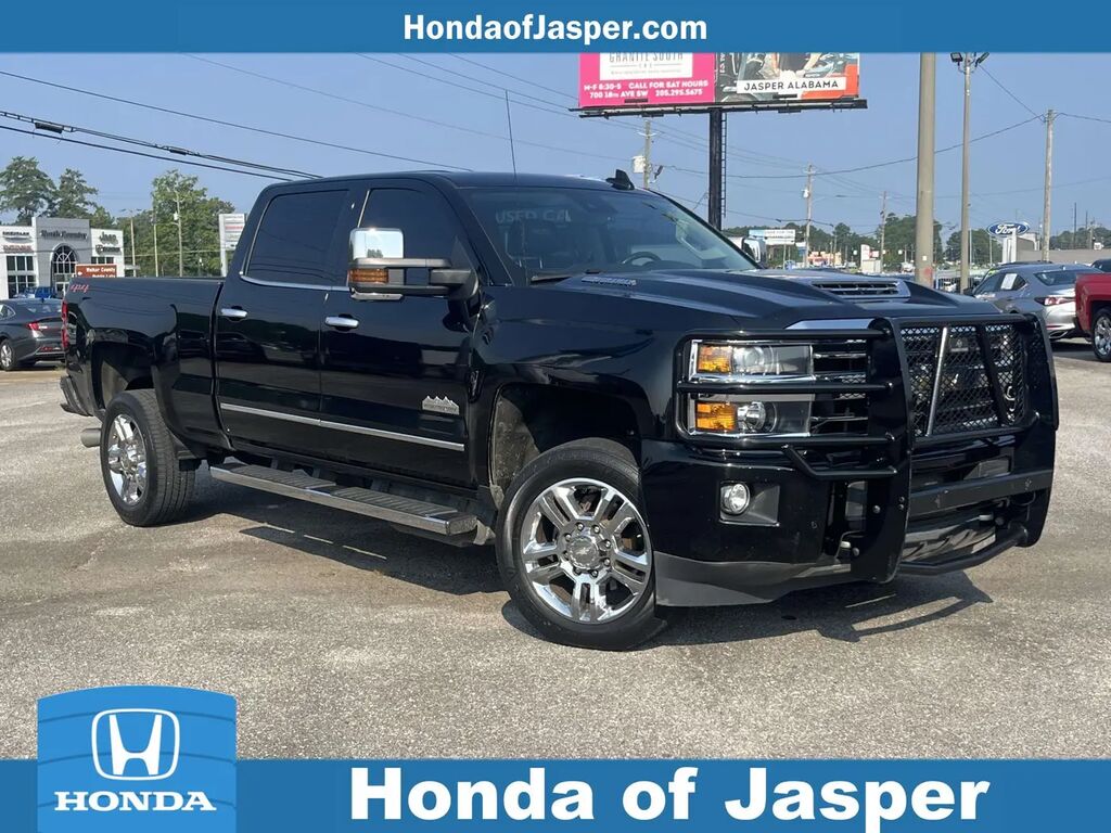 2019 Chevrolet Silverado 2500HD High Country — photo 1 of 26