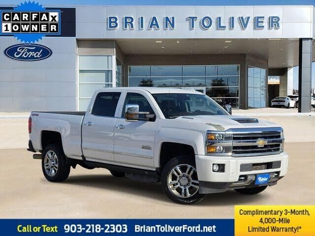 2019 Chevrolet Silverado 2500HD High Country — photo 1 of 2